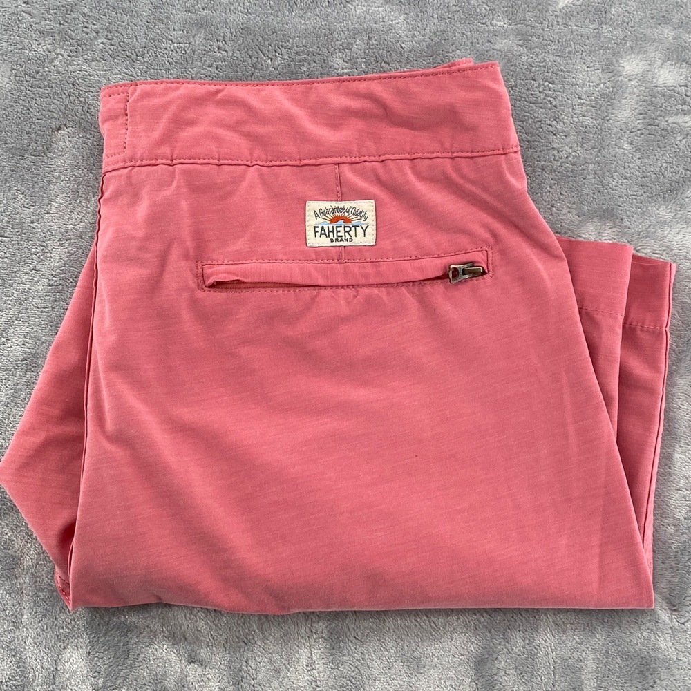 Faherty All Day Shorts Mens 32 Coral Pink Hybrid Board Shorts Quick Dry Stretch